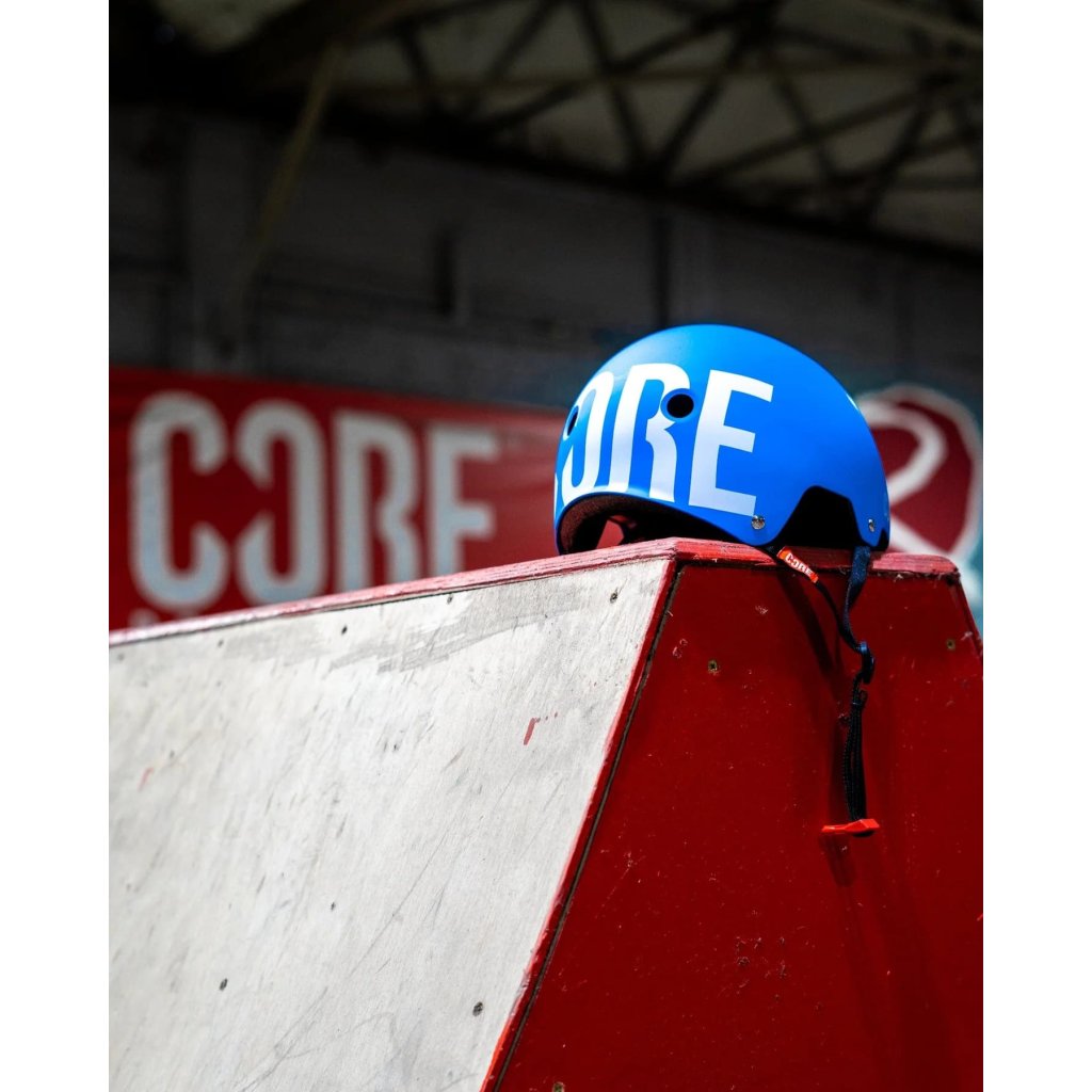 CORE - Street Helmet - Blue - helma v modré barvě do skateparku